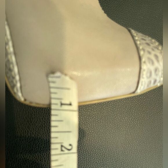 BCBGMaxAzria Platform Ankle Straps Heels - Picture 14 of 17